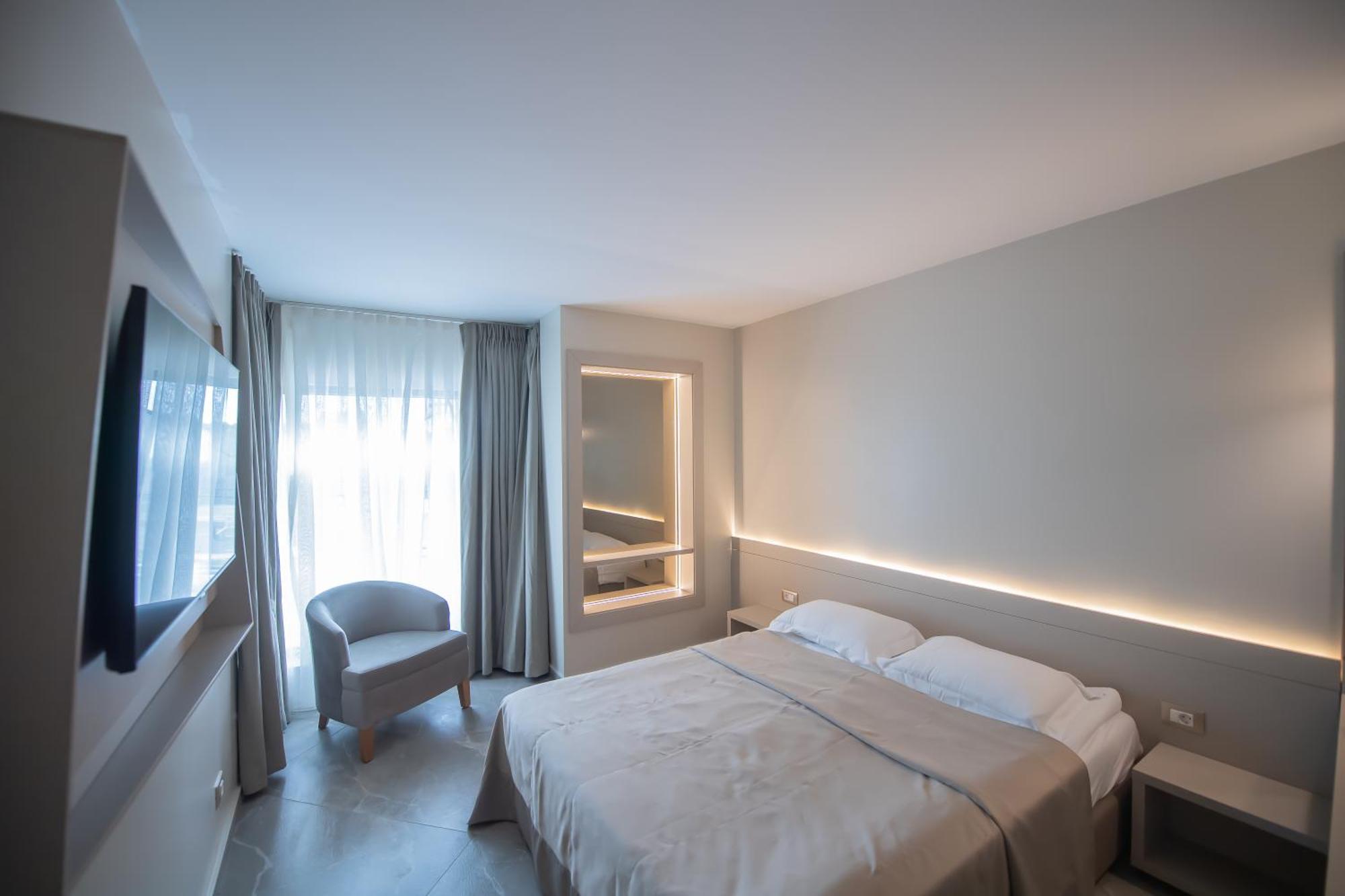 Hotel Atena*** サターン エクステリア 写真