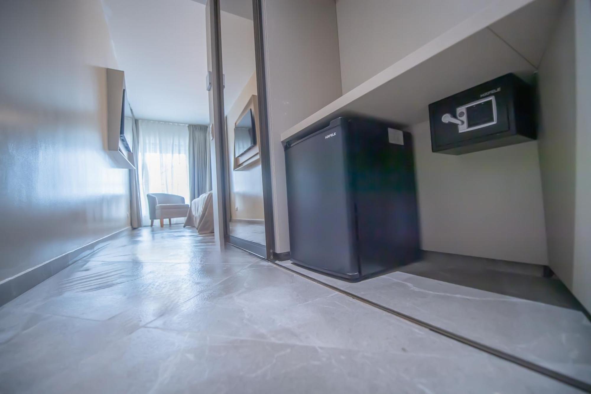Hotel Atena*** サターン エクステリア 写真