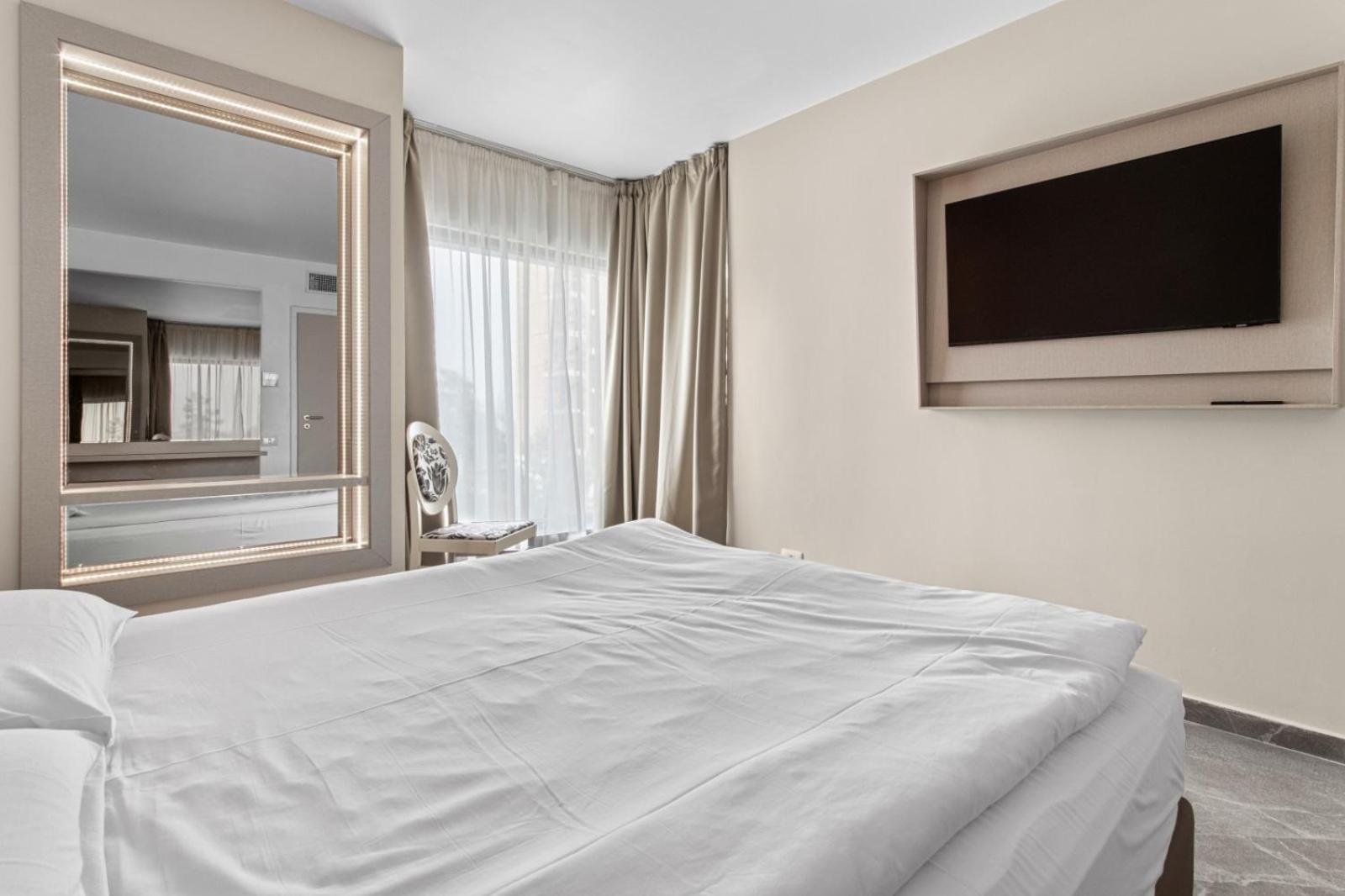 Hotel Atena*** サターン エクステリア 写真